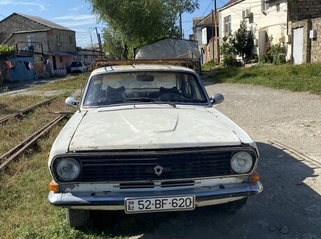 GAZ 24 1987