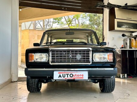 LADA (VAZ) 2107 2011