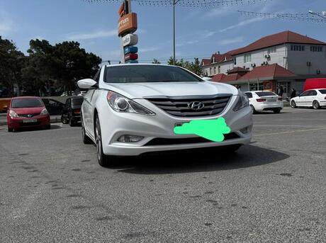 Hyundai Sonata 2013