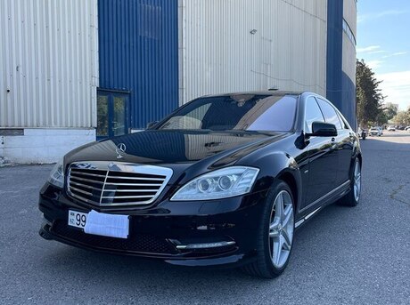 Mercedes S 500 2011