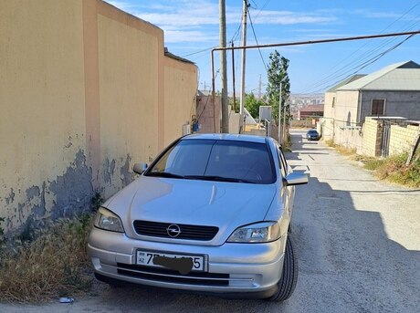 Opel Astra 2001