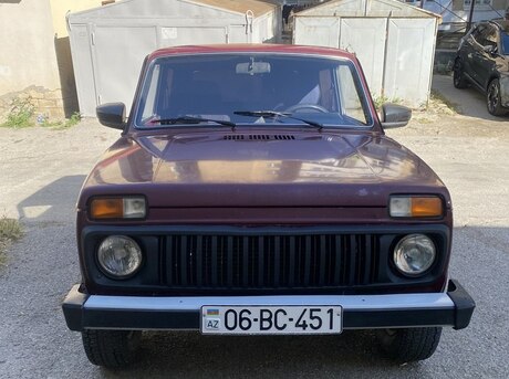 LADA (VAZ) Niva 1998