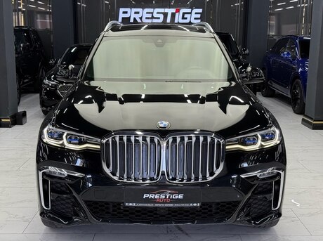 BMW X7 2021