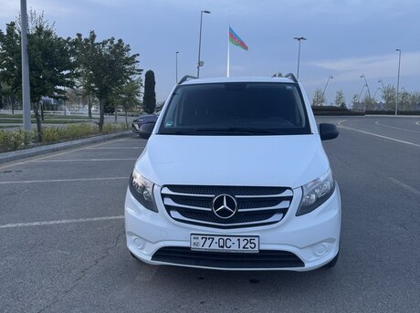 Mercedes Vito 114 2015