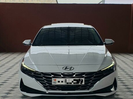 Hyundai Elantra 2021