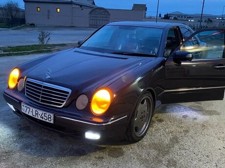 Mercedes E 280 2000