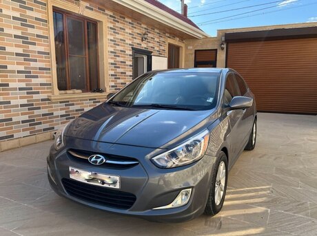 Hyundai Accent
