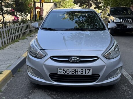 Hyundai Accent 2015