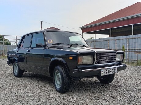 LADA (VAZ) 2107 2010