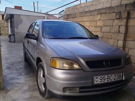 Opel Astra 1998