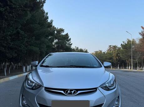Hyundai Elantra 2015