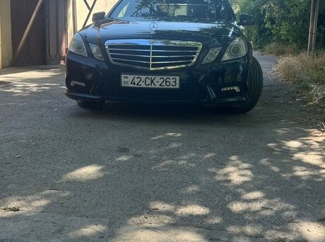 Mercedes E 250 2011