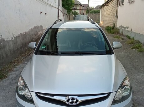 Hyundai i30 2010