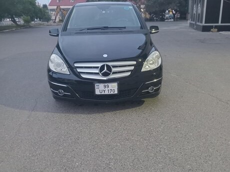 Mercedes B 170 2009