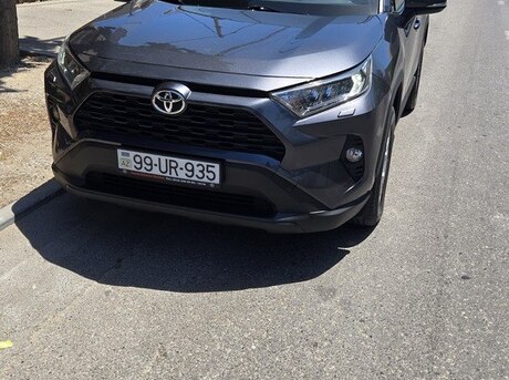 Toyota RAV4 2019
