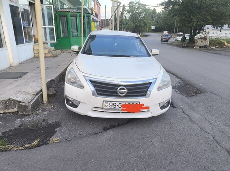 Nissan Altima 2014