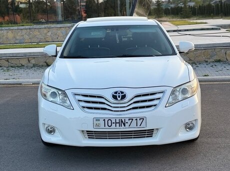 Toyota Camry 2010