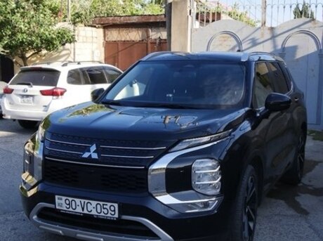 Mitsubishi Outlander 2023