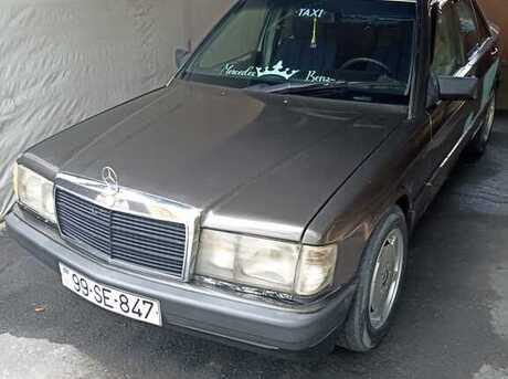 Mercedes 190 1990