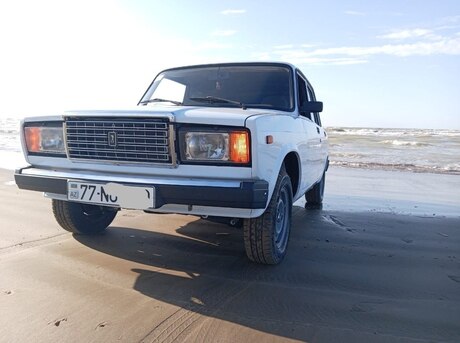 LADA (VAZ) 2107 2004