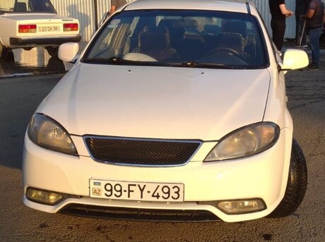 Daewoo Gentra 2014