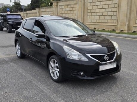 Nissan Tiida 2014
