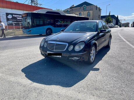 Mercedes E 200 2006
