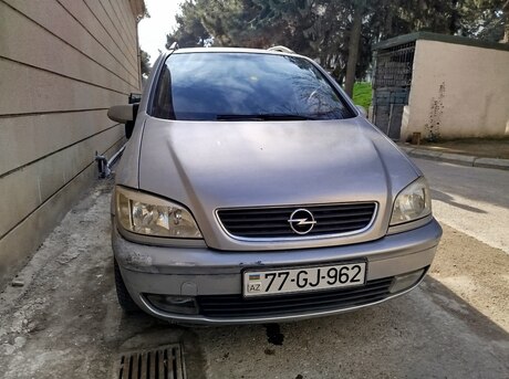 Opel Zafira 2000