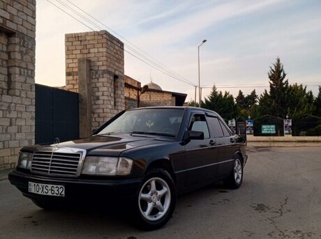 Mercedes 190 1989