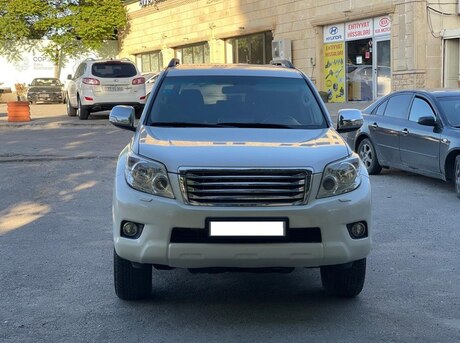 Toyota Land Cruiser Prado 2013