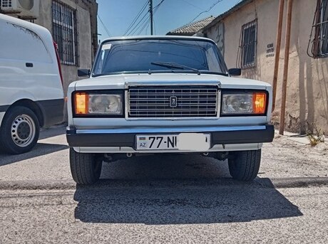 LADA (VAZ) 2107 2004