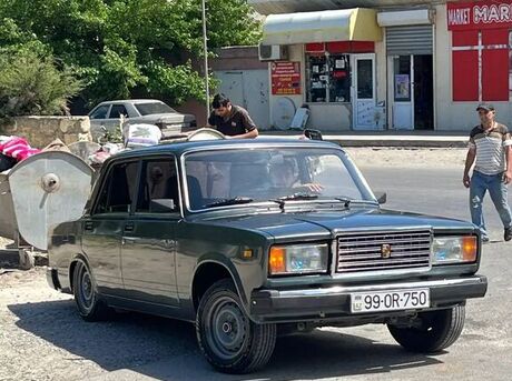 LADA (VAZ) 2107 2010