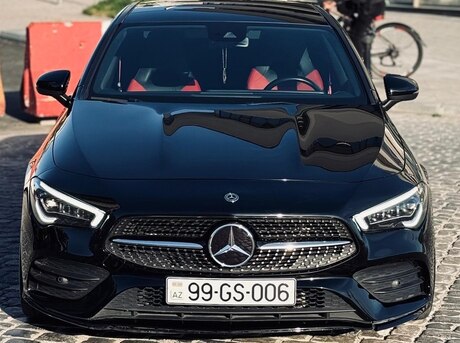 Mercedes CLA 200
