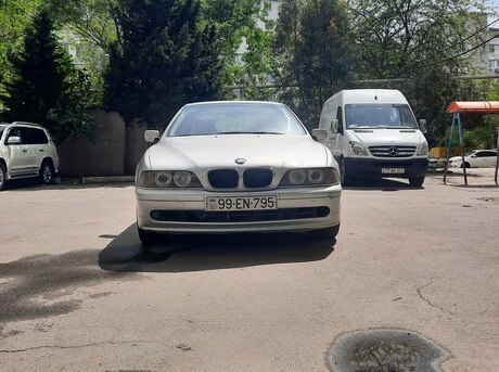 BMW 520 2002
