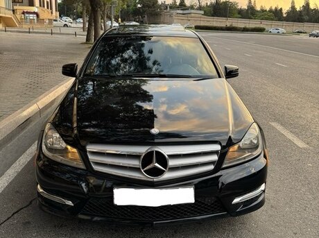 Mercedes C 250
