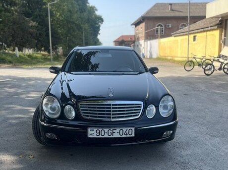 Mercedes E 260 2003