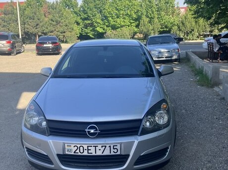 Opel Astra 2004