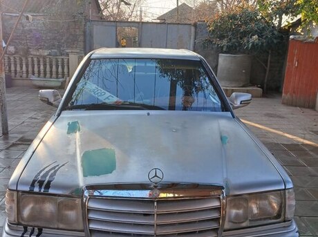 Mercedes 190 1988