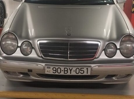 Mercedes E 220 d 2001