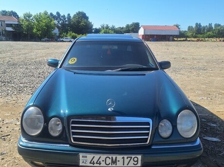 Mercedes E 240 1997