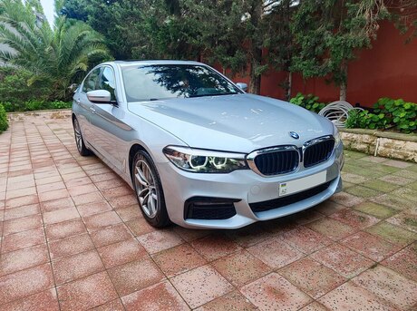 BMW 530 2019