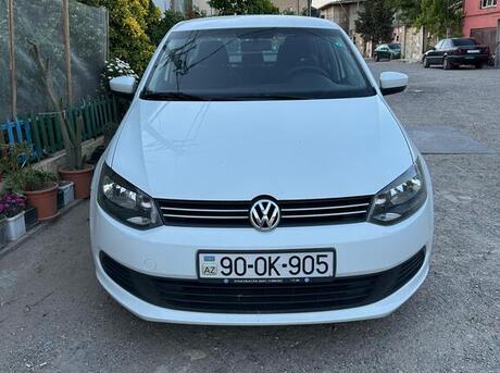 Volkswagen Polo 2015
