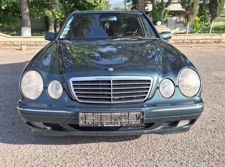 Mercedes E 200 2000