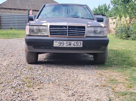 Mercedes 190 1992