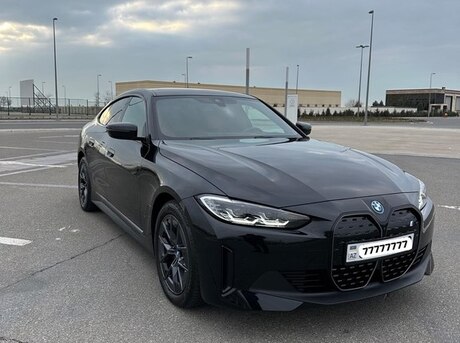 BMW i4 2024