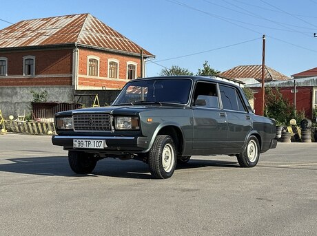 LADA (VAZ) 2107 2010