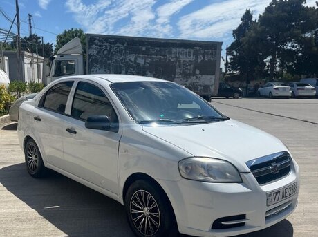 Chevrolet Aveo 2011