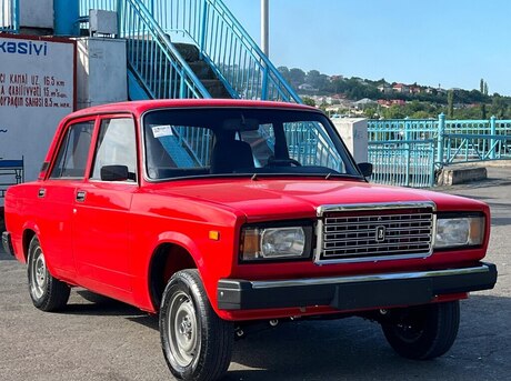 LADA (VAZ) 2107 2000