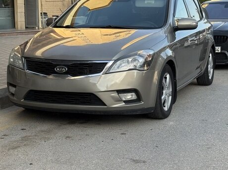 Kia Ceed 2010