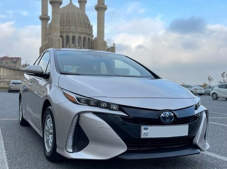 Toyota Prius Prime 2020